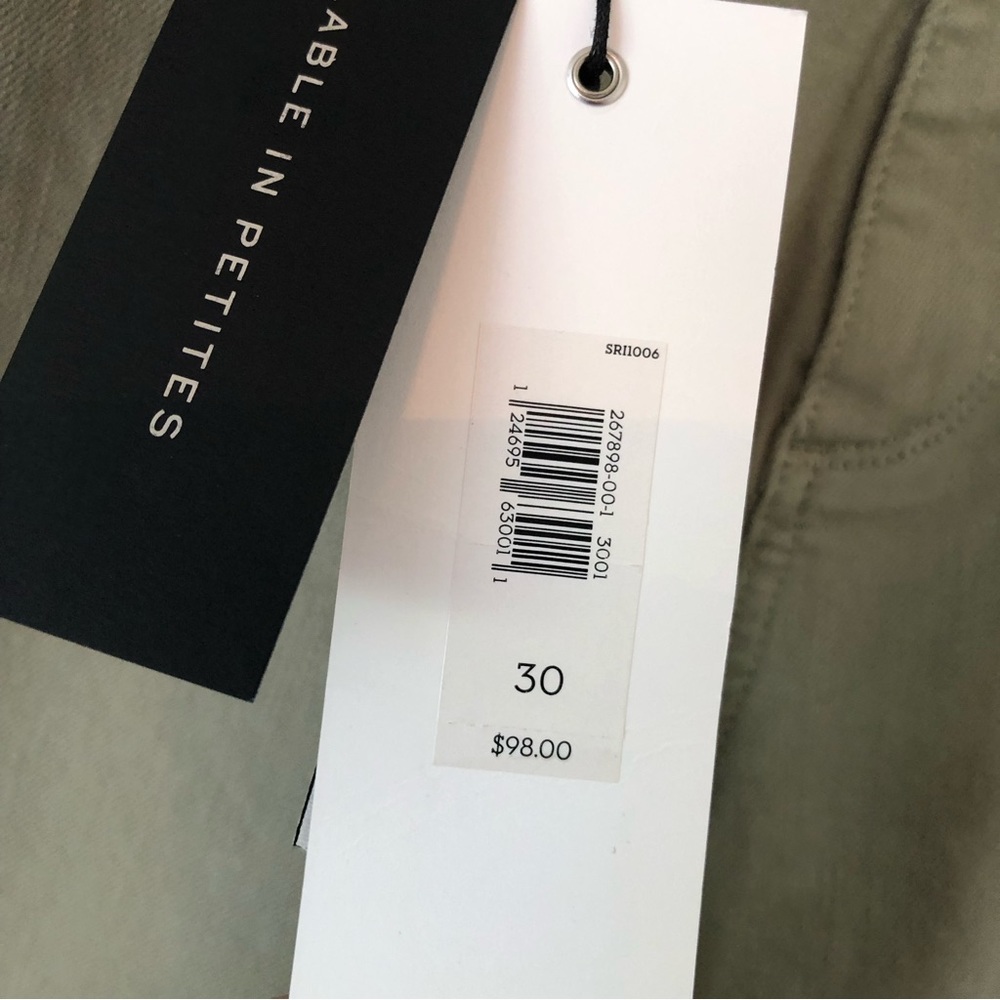NWT BANANA REPUBLIC | Girlfriend Fit Crop Denim Jeans Pants Moss Army Green - Picture 4 of 5